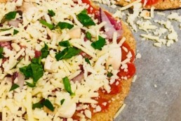 Tortillalefse som pizzabunn